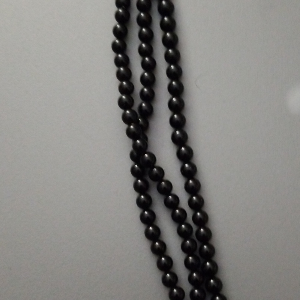 Vintage Triple Strand Sterling/Onyx Bead Necklace - Picture 4 of 8